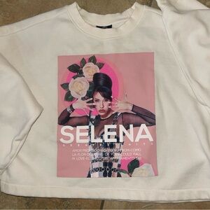 Selena-Quintanilla Licensed, Oversized Crop-Top Sweatshirt  Music Merch Size L